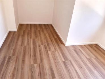 Afinal, qual a diferen&ccedil;a entre piso laminado e piso vin&iacute;lico?